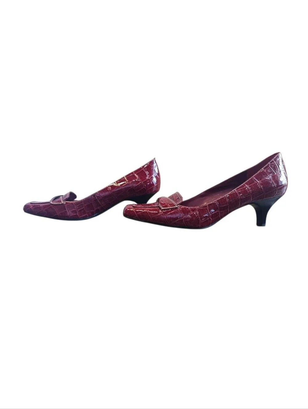 Bandolino Red Croc Embossed Patent Leather Kitten Heel Pumps 9.5